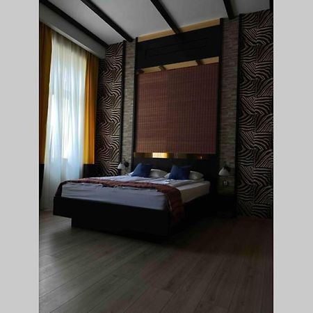 Safari Royal Apartment 오라데아 외부 사진